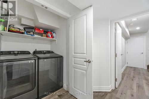 220 Learmont Avenue, Caledon, ON - Indoor Photo Showing Laundry Room