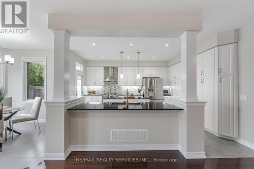 220 Learmont Avenue, Caledon, ON - Indoor Photo Showing Kitchen With Upgraded Kitchen