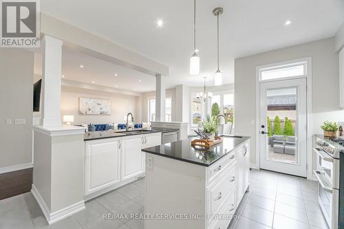 220 Learmont Avenue, Caledon, ON - Indoor Photo Showing Kitchen With Upgraded Kitchen