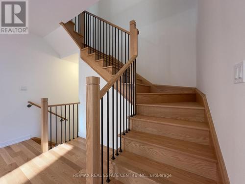 60 Moss Drive, Cambridge, ON - Indoor Photo Showing Other Room