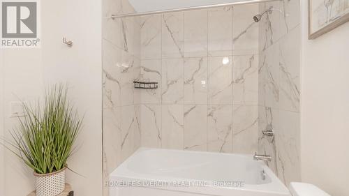 134 - 85 Attmar Drive, Brampton, ON - Indoor Photo Showing Bathroom