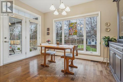 298 River Side Drive, Oakville (Old Oakville), ON - Indoor Photo Showing Dining Room