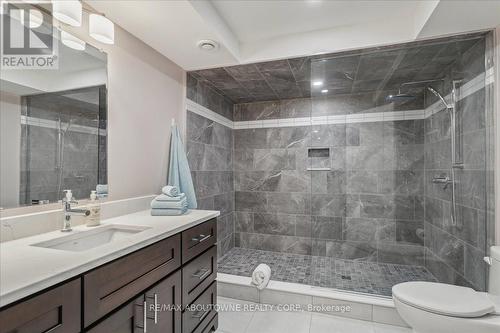 298 River Side Drive, Oakville (Old Oakville), ON - Indoor Photo Showing Bathroom