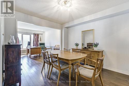 2785 Lindholm Crescent, Mississauga, ON - Indoor Photo Showing Dining Room