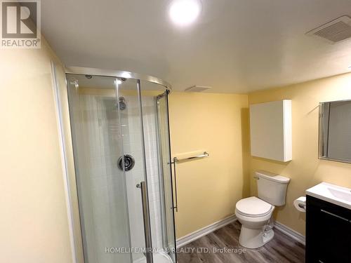 166 - 1890 Rymal Road E, Hamilton, ON - Indoor Photo Showing Bathroom