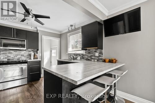 21 Logan Street, St. Catharines, ON - Indoor Photo Showing Kitchen