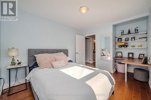 90 Cardigan Street, Guelph, ON - Indoor Photo Showing Bedroom