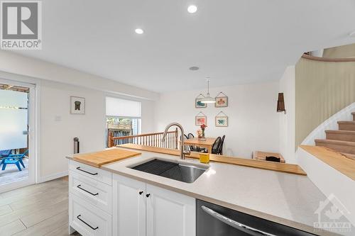 74 Trump Avenue, Ottawa, ON - Indoor Photo Showing Kitchen