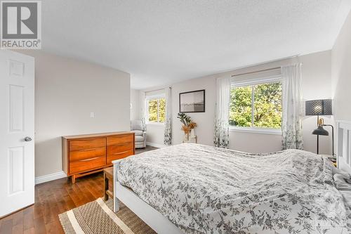 74 Trump Avenue, Ottawa, ON - Indoor Photo Showing Bedroom