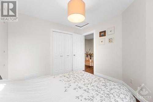 74 Trump Avenue, Ottawa, ON - Indoor Photo Showing Bedroom