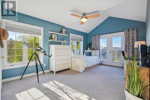 4 Cardiff Lane, Hamilton (Winona Park), ON - Indoor Photo Showing Bedroom