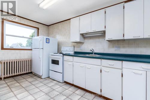 59 North Street, Goderich, ON - Indoor Photo Showing Kitchen