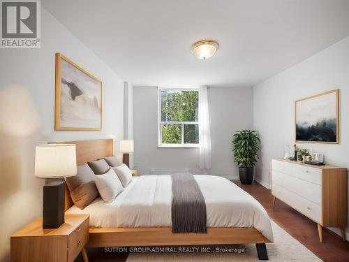 303 - 70 Old Sheppard Avenue, Toronto (Pleasant View), ON - Indoor Photo Showing Bedroom