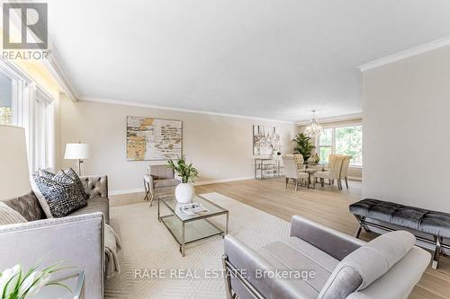 20 Madoc Drive, Toronto, ON - Indoor Photo Showing Living Room