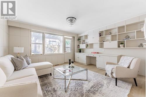 20 Madoc Drive, Toronto, ON - Indoor Photo Showing Living Room