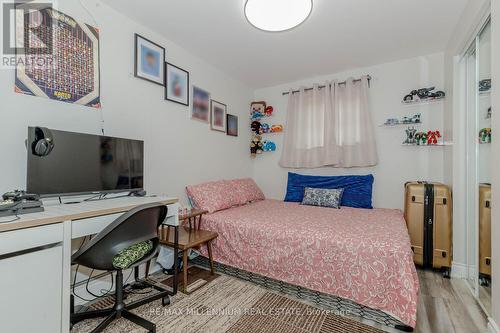 48 Garside Crescent, Brampton, ON - Indoor Photo Showing Bedroom