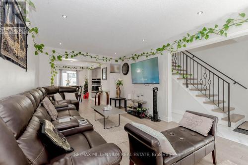 48 Garside Crescent, Brampton, ON - Indoor Photo Showing Living Room