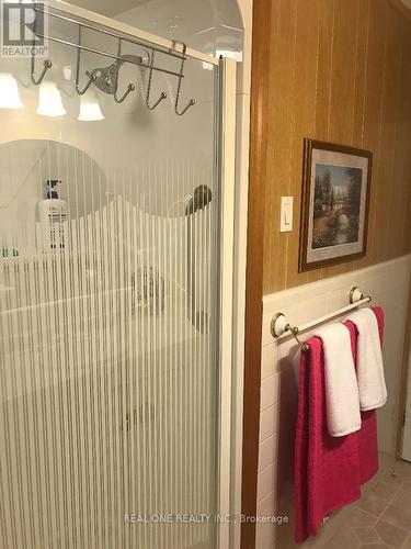 3 Lambrook Drive, Georgina, ON - Indoor Photo Showing Bathroom