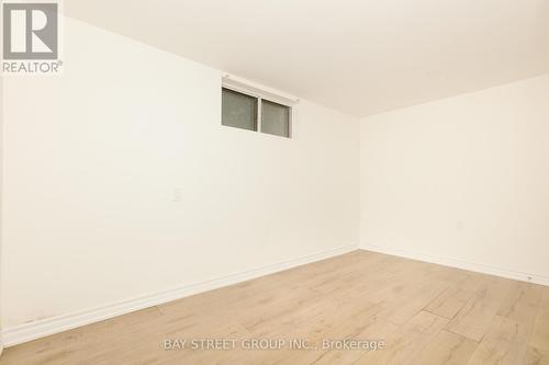 16 Honeybourne Crescent, Markham, ON - Indoor Photo Showing Other Room