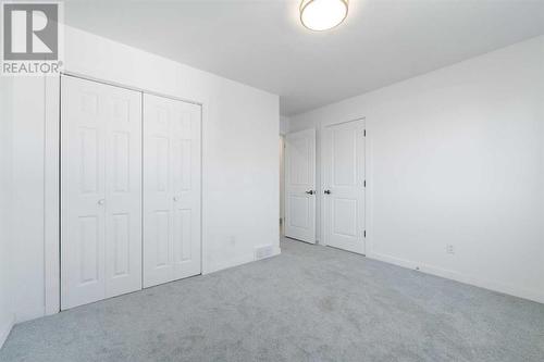 224 Penswood Way Se, Calgary, AB - Indoor Photo Showing Other Room