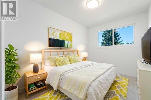 224 Penswood Way Se, Calgary, AB - Indoor Photo Showing Bedroom