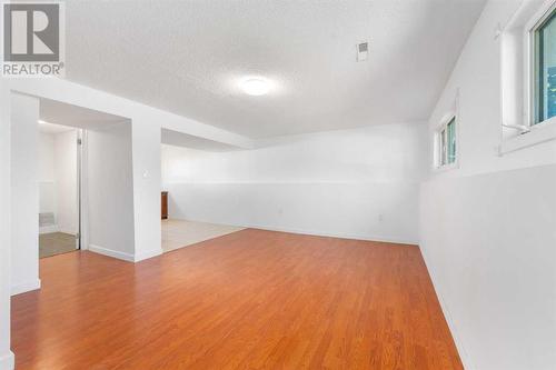 224 Penswood Way Se, Calgary, AB - Indoor Photo Showing Other Room