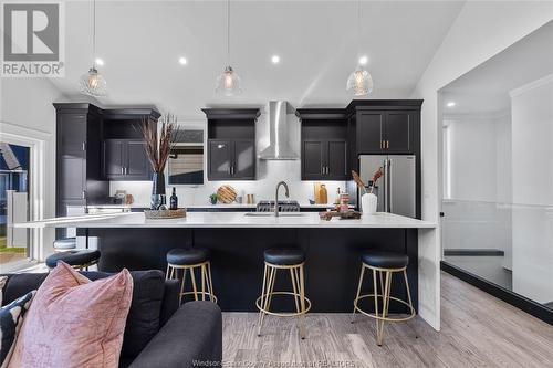 392 Matese, Lakeshore, ON - Indoor Photo Showing Kitchen With Upgraded Kitchen