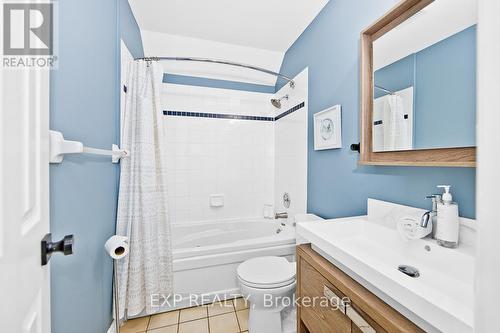 510 - 796468 19 Grey Road, Blue Mountains, ON - Indoor Photo Showing Bathroom