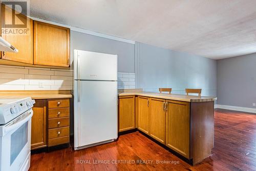 44 Joseph Street, Brampton, ON - Indoor Photo Showing Kitchen