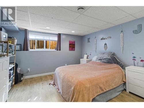 2114 Fleming Place, Kamloops, BC - Indoor Photo Showing Bedroom