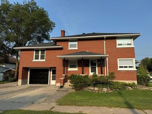 2-249 Elgin Street, Sarnia, ON 