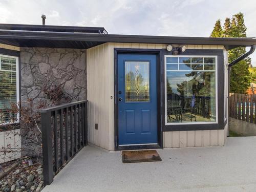 2114 Fleming Place, Kamloops, BC - Outdoor With Exterior