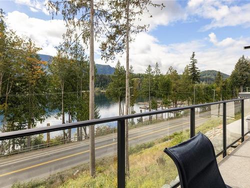 7058 Sha-Elum Dr, Lake Cowichan, BC 