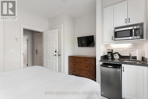 16 - 1869 Highway 118 West, Bracebridge, ON - Indoor Photo Showing Kitchen