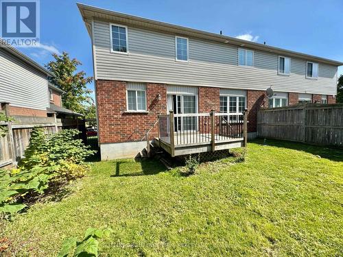 4 Bentley Crescent, Barrie (Holly), ON 