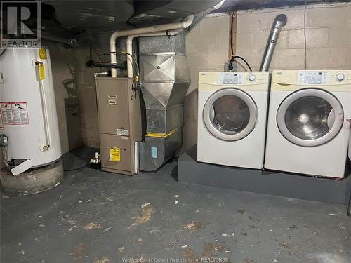 2233 Howard Ave., Windsor, ON - Indoor Photo Showing Laundry Room