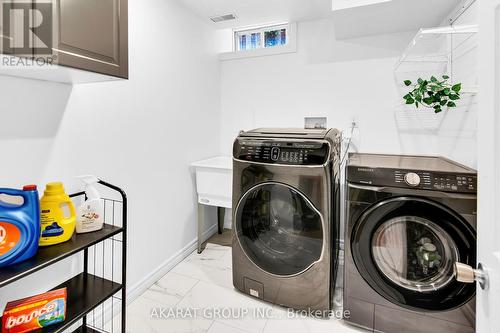 6207 Mccracken Drive, Mississauga, ON - Indoor Photo Showing Laundry Room