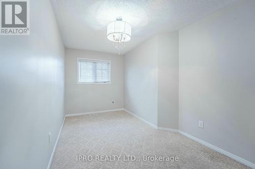 5195 Angel Stone Drive, Mississauga, ON - Indoor Photo Showing Other Room