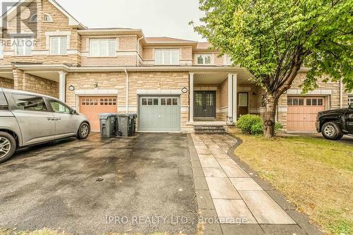 5195 Angel Stone Drive, Mississauga, ON -  With Facade