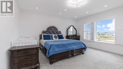 64 Grandville Circle, Brant, ON - Indoor Photo Showing Bedroom