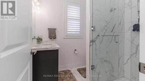 64 Grandville Circle, Brant, ON - Indoor Photo Showing Bathroom