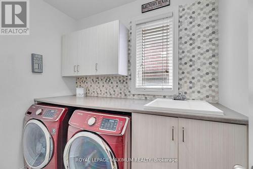 9 Copeland Crescent, Innisfil, ON - Indoor Photo Showing Laundry Room