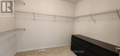 246 Degraaf Crescent, Aurora, ON - Indoor With Storage