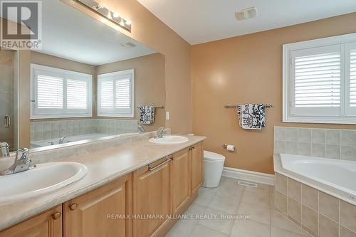 2452 North Ridge Trail, Oakville, ON - Indoor Photo Showing Bathroom