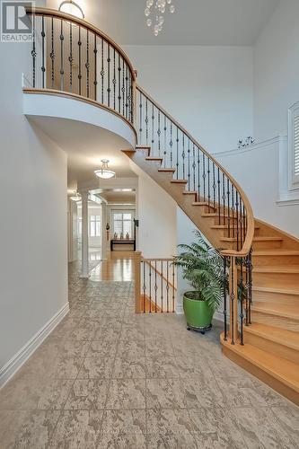 2452 North Ridge Trail, Oakville, ON - Indoor Photo Showing Other Room