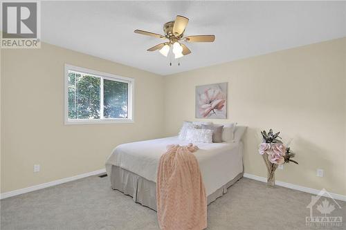 94 Drummond Street E, Perth, ON - Indoor Photo Showing Bedroom