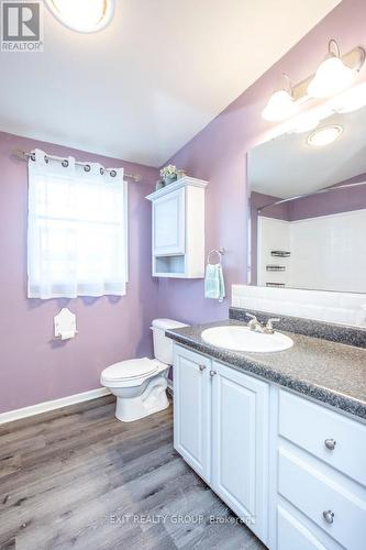 #45-152 Concession Road 11 W, Trent Hills (Hastings), ON - Indoor Photo Showing Bathroom