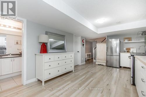 29 Berkshire Avenue, Wasaga Beach, ON - Indoor Photo Showing Kitchen