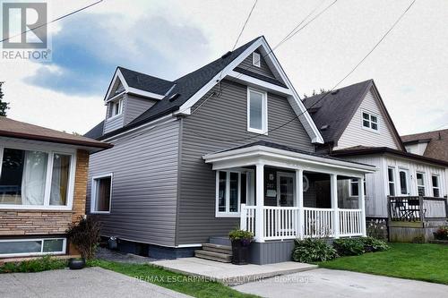 207 East 24Th Street, Hamilton, ON - Outdoor With Deck Patio Veranda With Facade