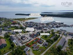 20 Silvers Lane  Eastern Passage, NS B3G 1M4